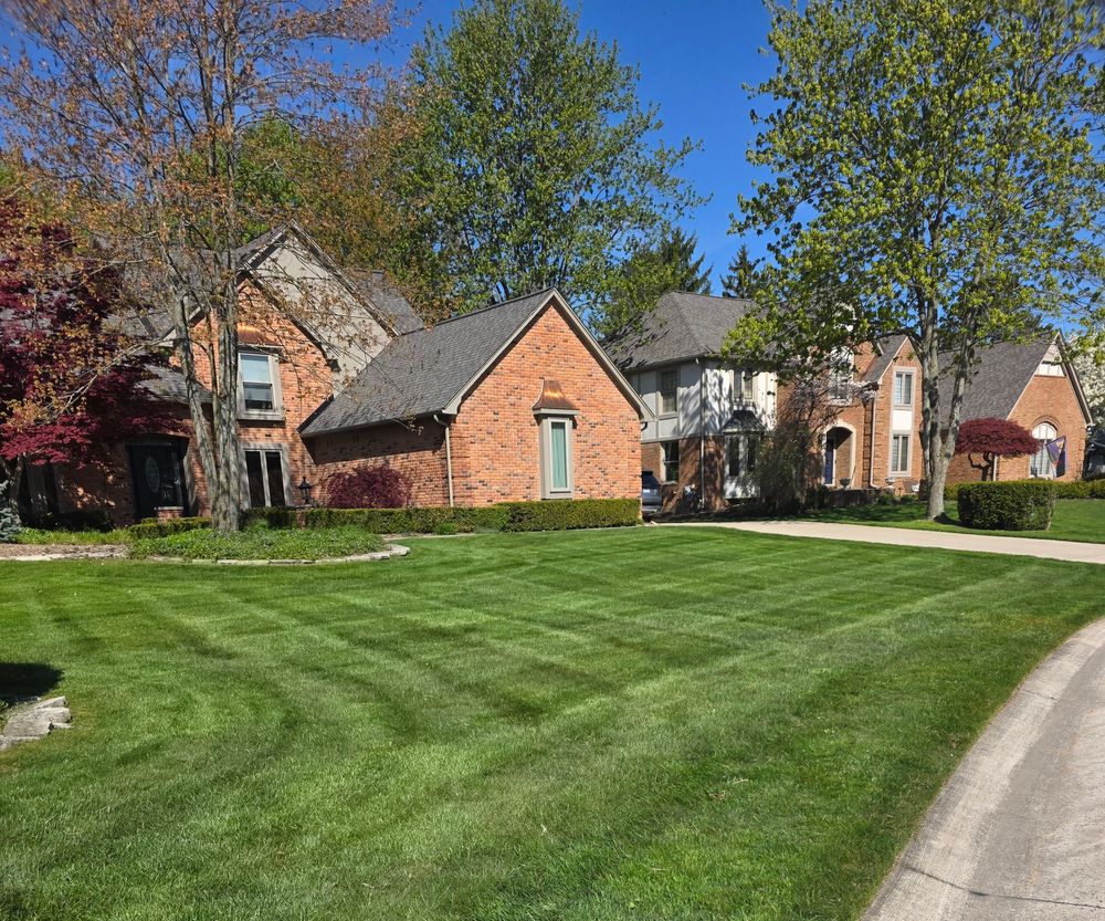 All Photos for Ivy Lawn and Landscaping in Oxford, MI