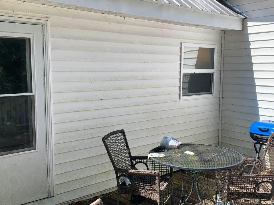 All Photos for X-Stream Pressure Washing and Roof Cleaning in Sandersville, GA