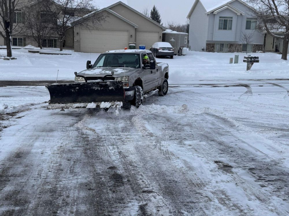 All Photos for K and Z Tree Care in Isanti County, MN