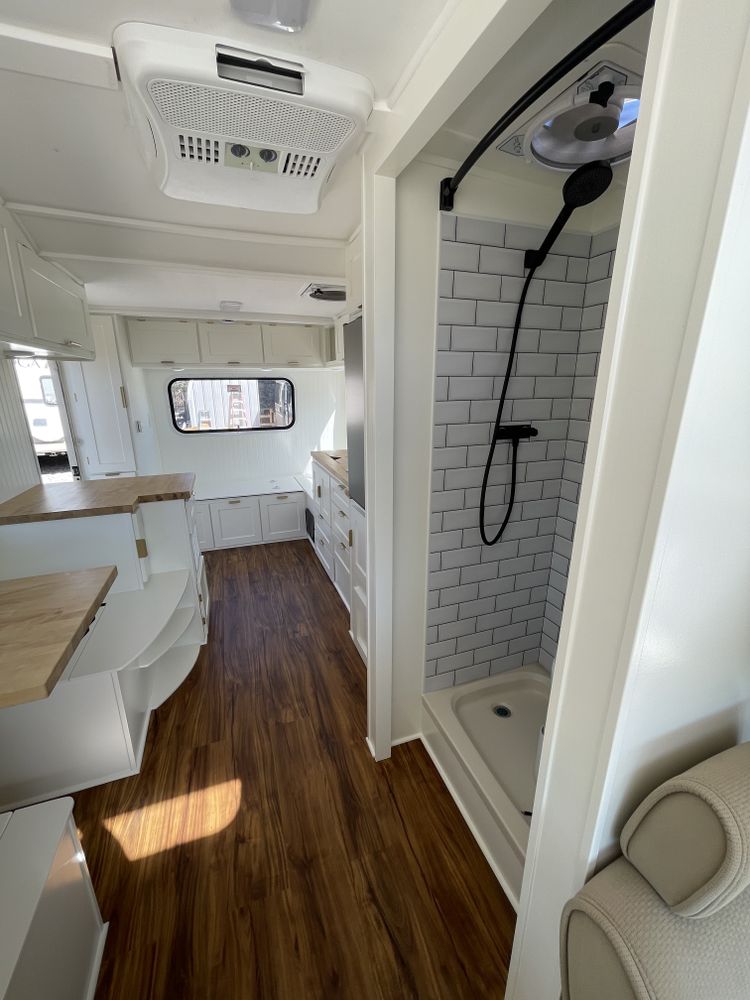 All Photos for Mauka to Makai RV Renovations in Los Angeles, CA