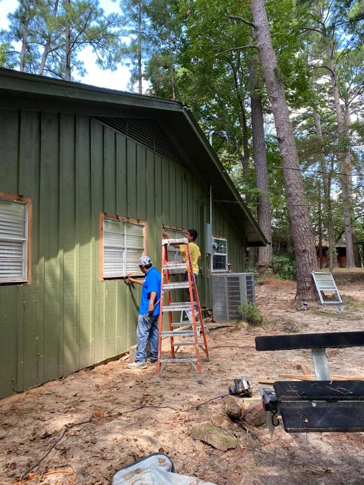 Daniel Painting and Construction team in Lufkin, TX - people or person