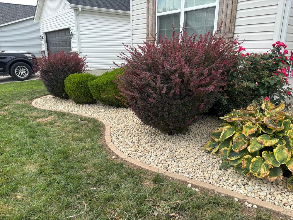 All Photos for Andrew's Landscaping & Property Maintenance in Lebanon, IL