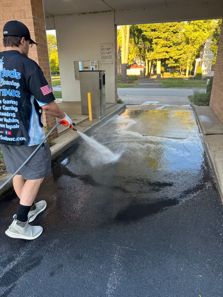 Commercial for Soapy Suds Services in St. Charles, IL