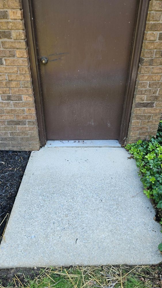 All Photos for On The Spot Lawn Maintenance & Pressure Washing in Jackson, MI