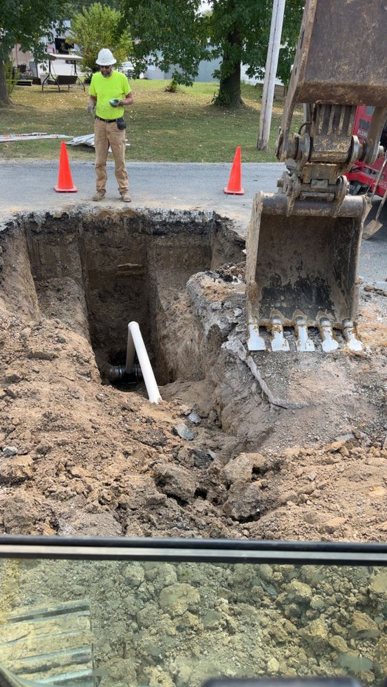 Excavating for Travis Excavating LLC in Olney,, IL