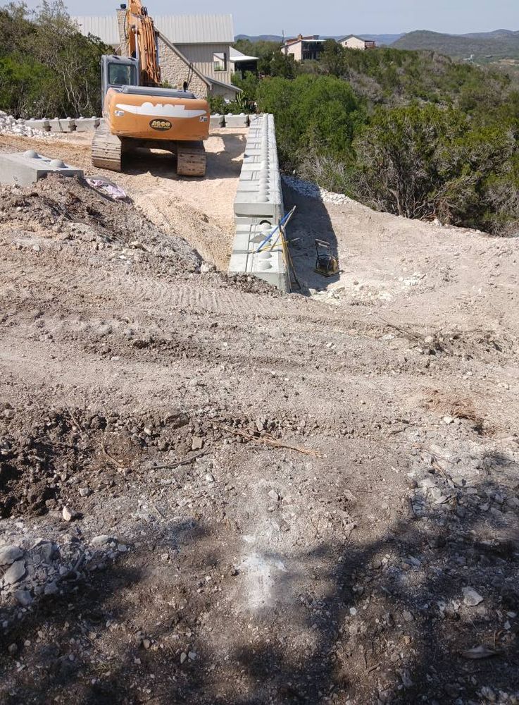 All Photos for Thompson Construction in Uvalde, TX