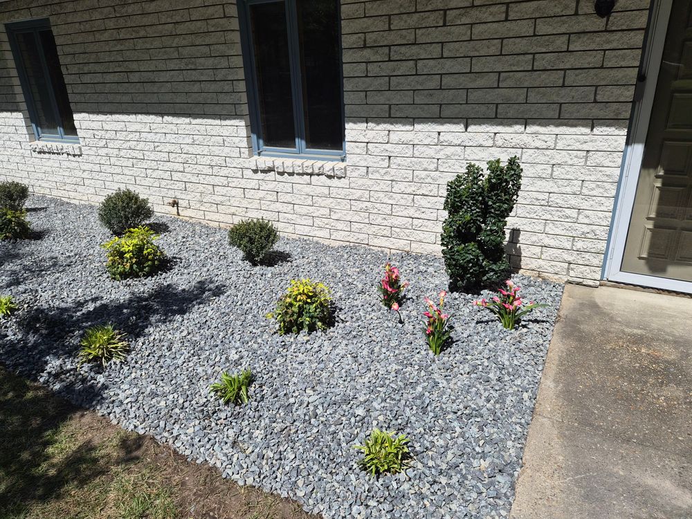 All Photos for 4 Points Lawncare LLC in Hayes, VA