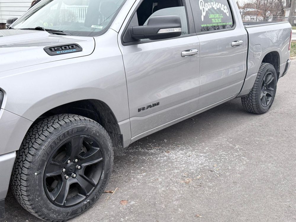 All Photos for Bearforce Lawn Care LLC in Greenfield, IN