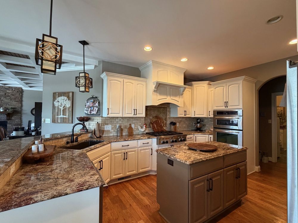 Kitchen Cabinets  for PERRY PAINTING in Lynchburg, VA