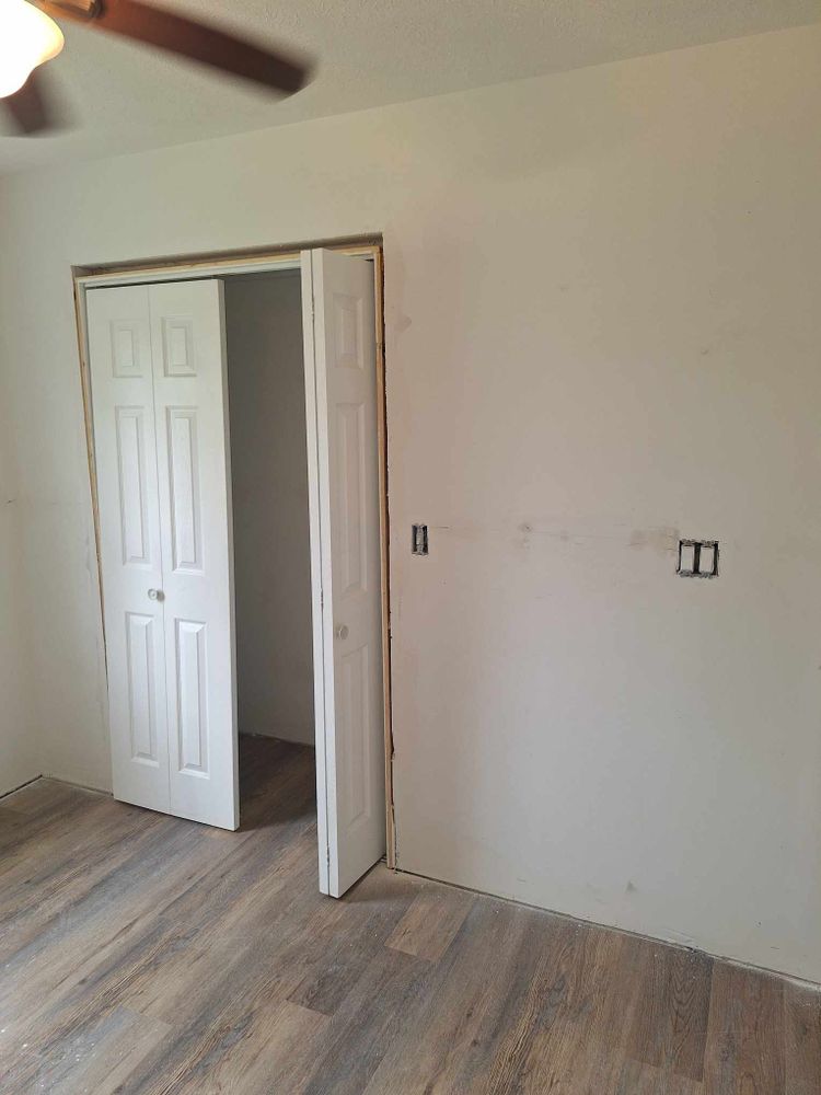 Carterville Kitchen and Bath for Dead Tree General Contracting in Carbondale, Illinois