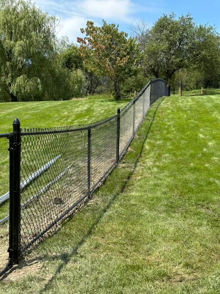 Fences for Oakwood Fencing  in Hudson, NY 