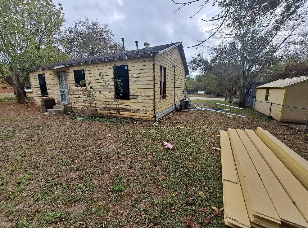 All Photos for McKay & Hands in Mineral Wells, TX