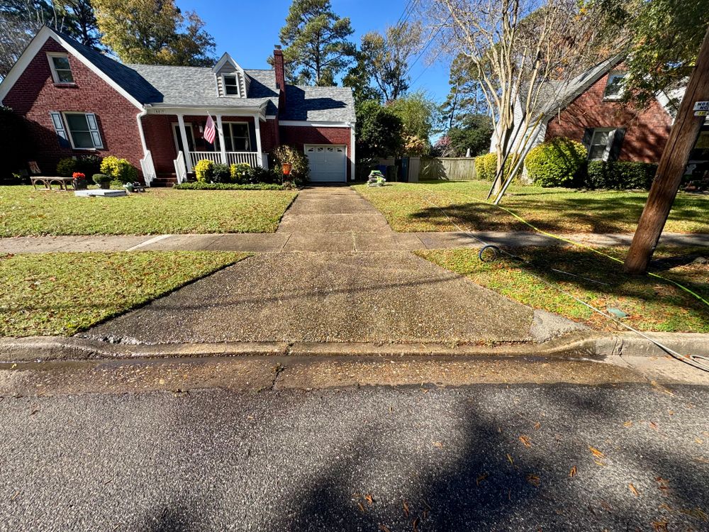 All Photos for Archer's Grounds Maintenance in Richmond, VA