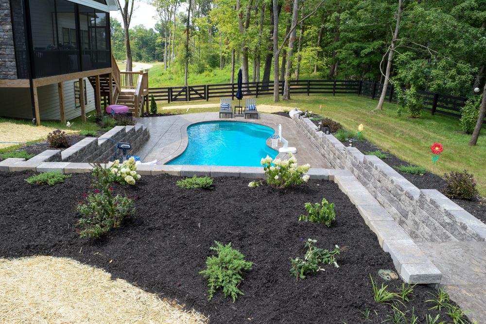 Mulch Installation for Lamb's Lawn Service & Landscaping in Floyds Knobs, IN