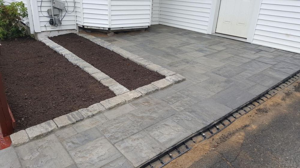 Hardscaping for Evolution Earthscapes, LLC in Ludlow, MA