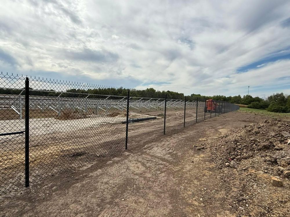 Fence Installation for Illinois Fence & outdoor co. in Kewanee, Illinois