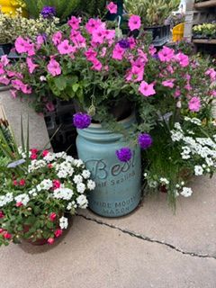 All Photos for Mayfield Landscaping in Staunton, IL