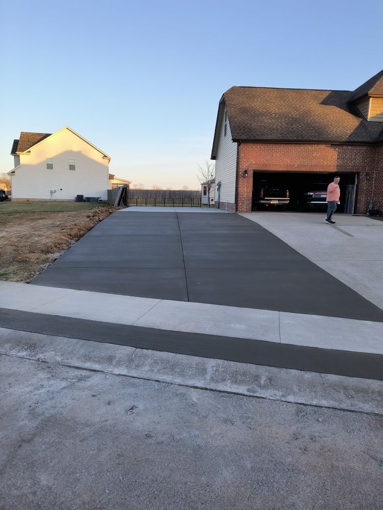 Our concrete service offers expert installation and repair, ensuring durable driveways, patios, and walkways that enhance your home's value with high-quality craftsmanship tailored to your specific needs and aesthetic preferences. for Layne It Down Concrete Artisan in Hopkinsville, KY