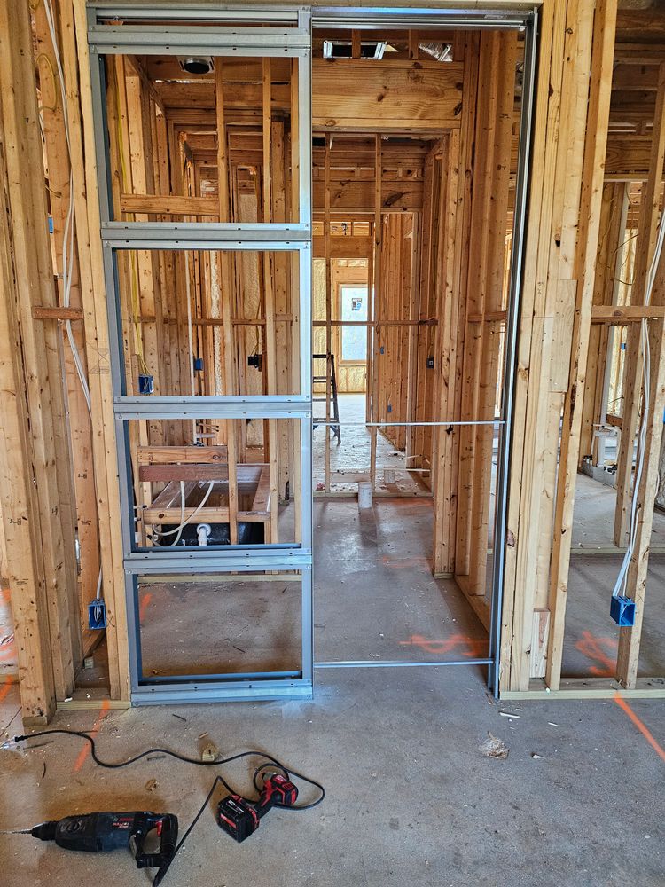 Painting for Struc•ture Development in Phenix City, AL