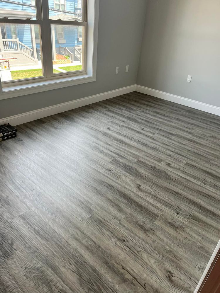 Our flooring service installs, repairs, and replaces hardwood, laminate, vinyl, and tile floors with precision. We deliver durable results, clean workmanship, and dependable scheduling to enhance your home’s beauty. for Just In Time Handyman in Kokomo, IN