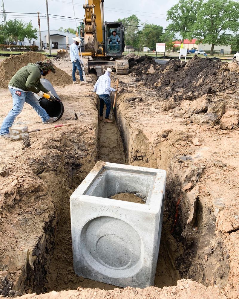 Contracting for Gulf Builders in Houston, TX