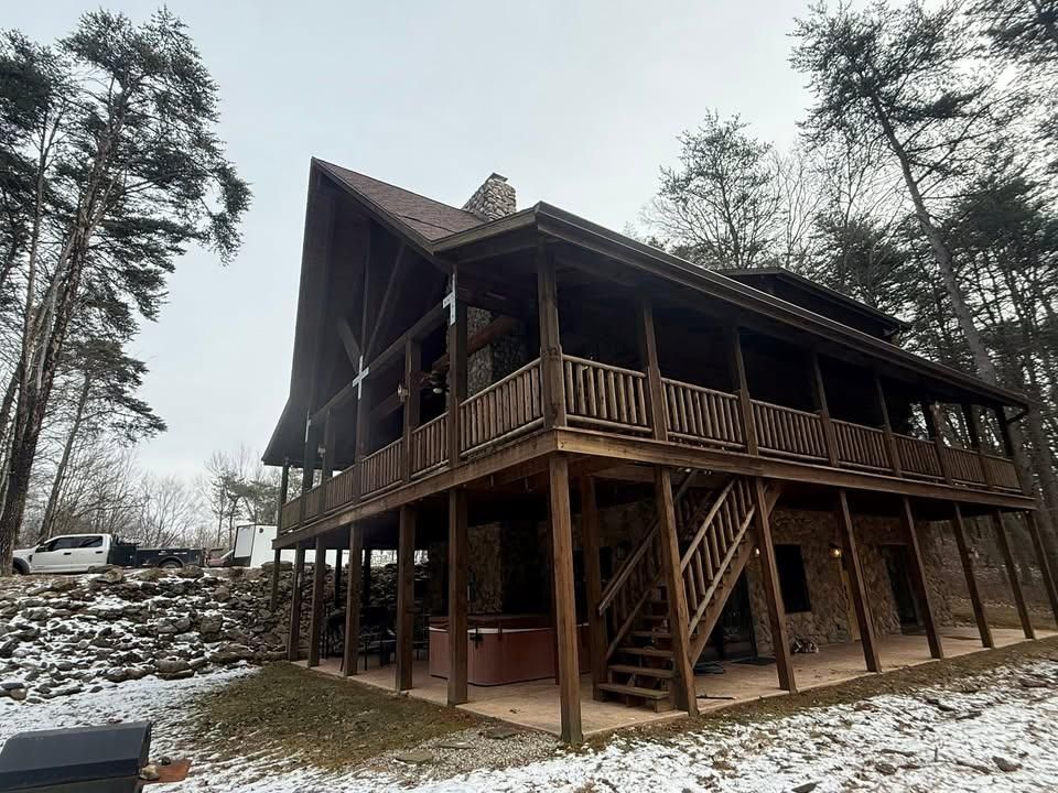 All Photos for Top Hand Roofing and Gutter in Pomeroy, OH