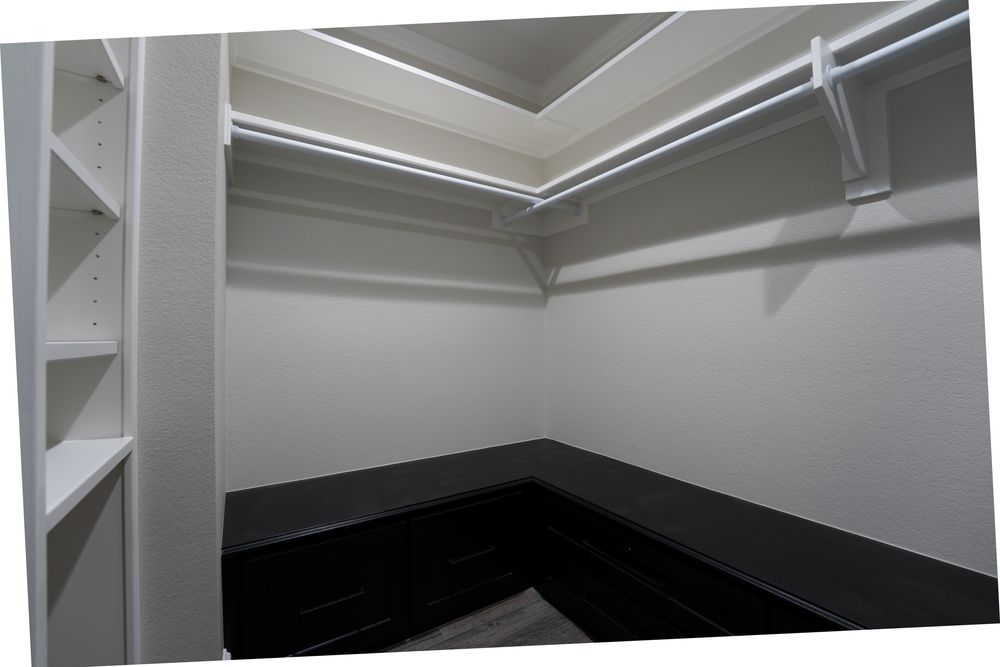 Closet for Neely Construction & Design LLC in Chandler, TX