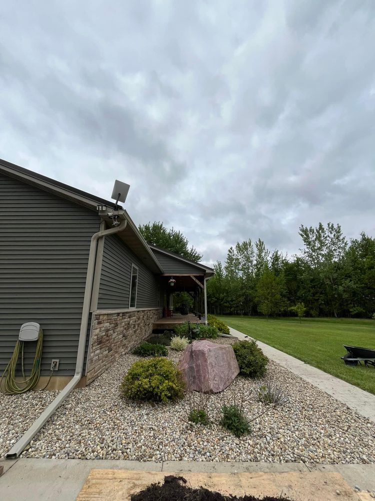 All Photos for Hatalla Lawn Maintenance  in Springfield, IL