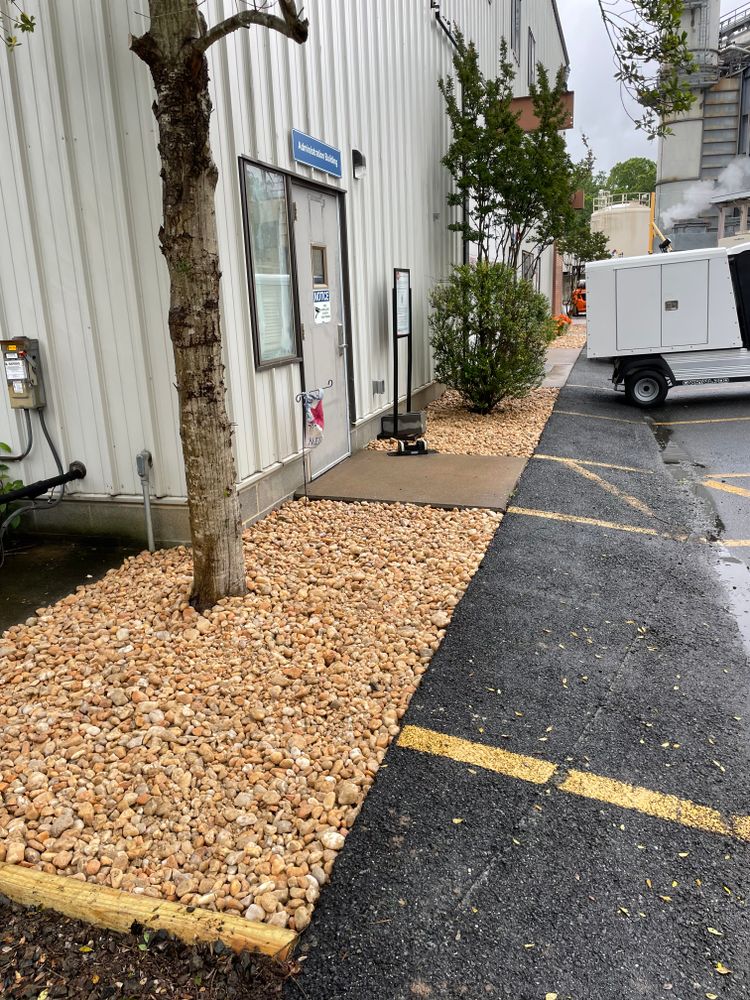 Landscaping for Chiles Lawn & Landscaping in Gordonsville, VA