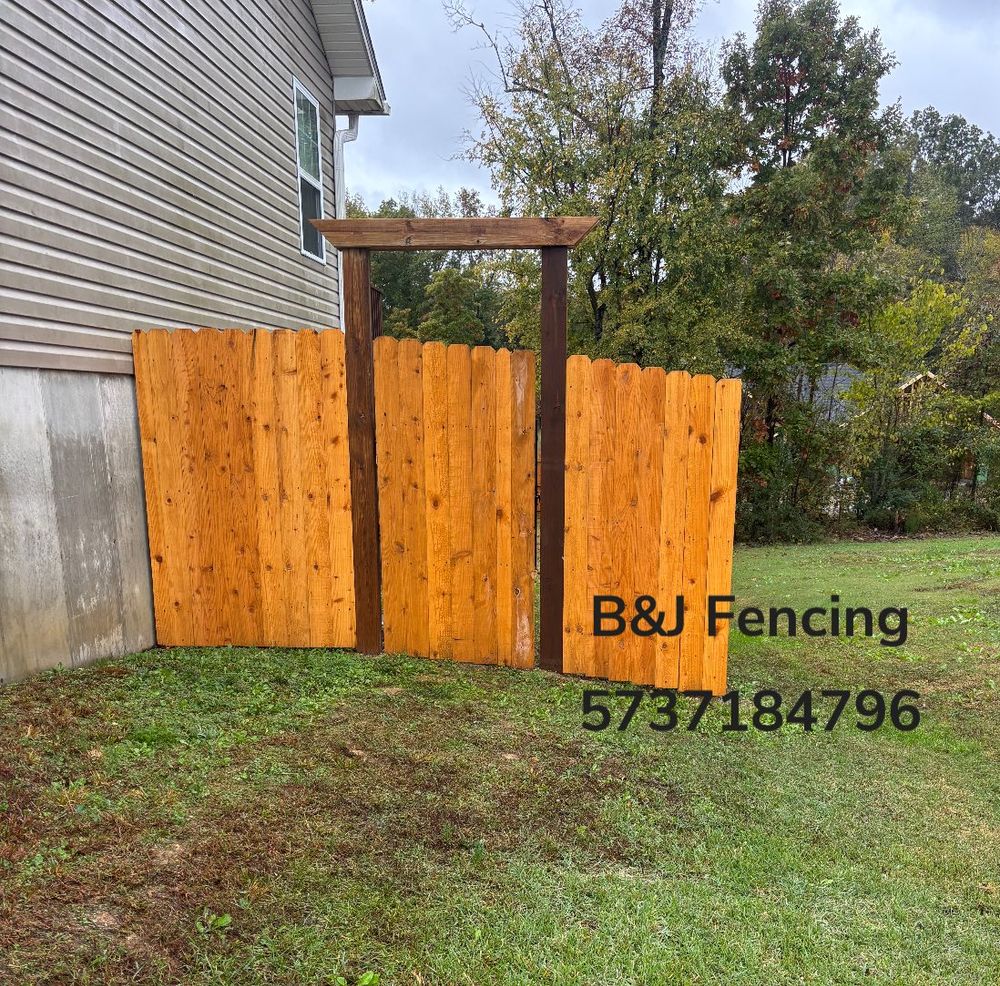 Fencing for B&J Fencing in Harviell, MO