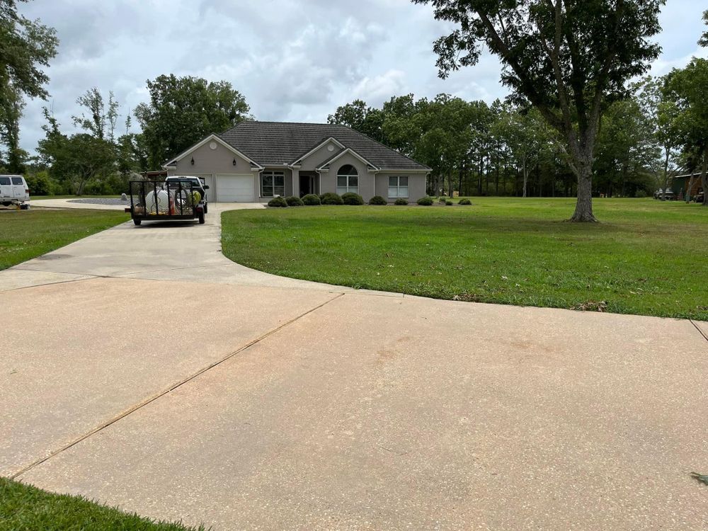 All Photos for All-Star Lawn Care & Soft Washing in Mobile, AL