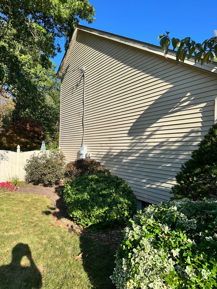 All Photos for Sargent's Lawn and Property Maintenance LLC in Lambertville, MI