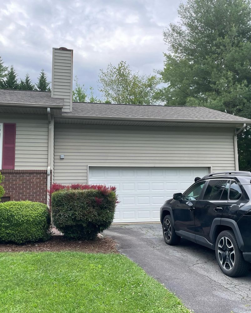 Exterior Painting for A2 Painting LLC in Hendersonville, NC