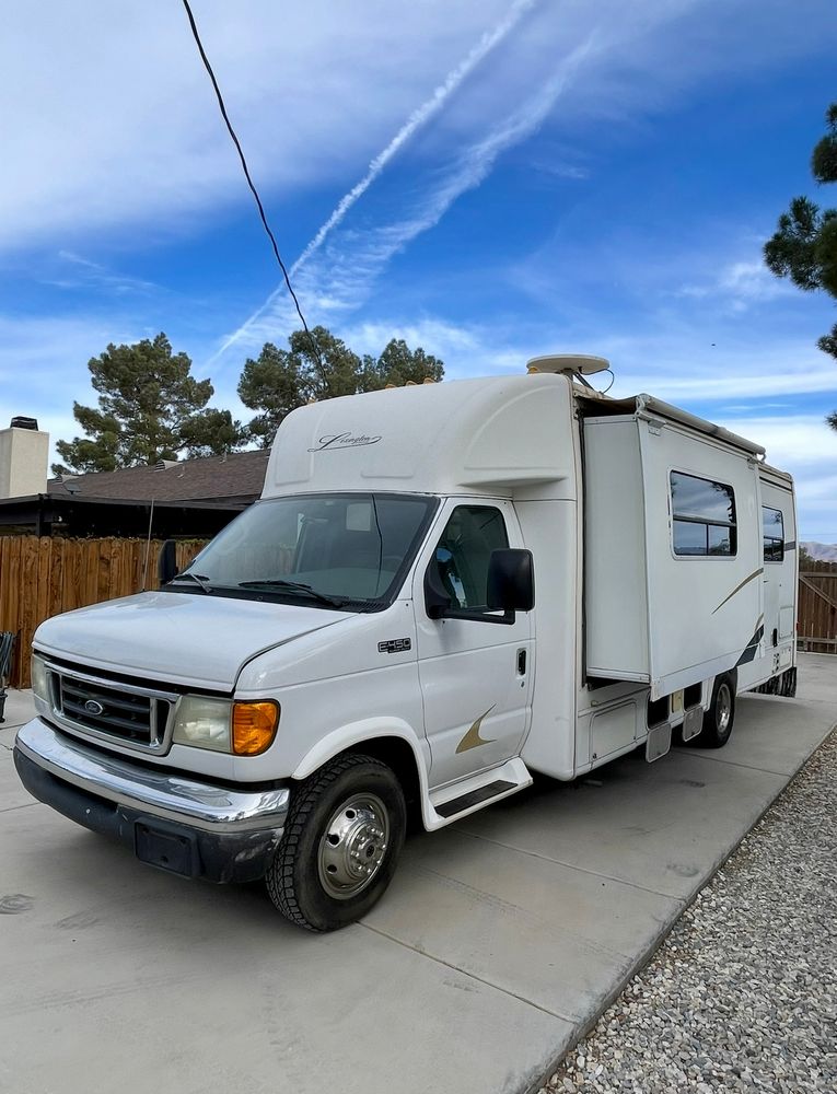  for Mauka to Makai RV Renovations in Los Angeles, CA