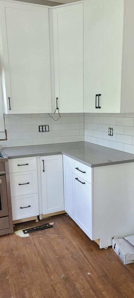 Transform your kitchen into a functional and stylish space with our expert renovation service. From updated cabinets to modern appliances, we'll bring your dream kitchen to life with quality craftsmanship. for Landin's TILE WORK in Shelby, NC