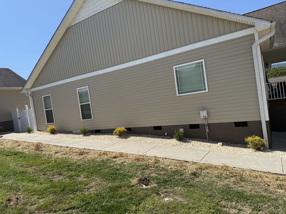 All Photos for Lafollette Mulch, Stone and Lawn Care in La Follette, TN