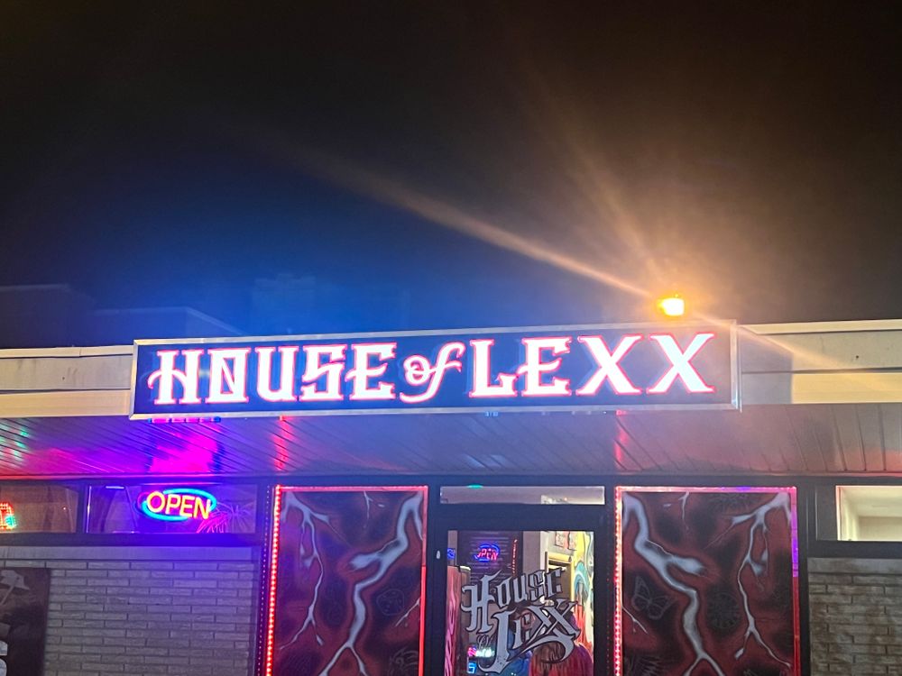 House of Lexx  for MTZ Signs in Janesville, Wi