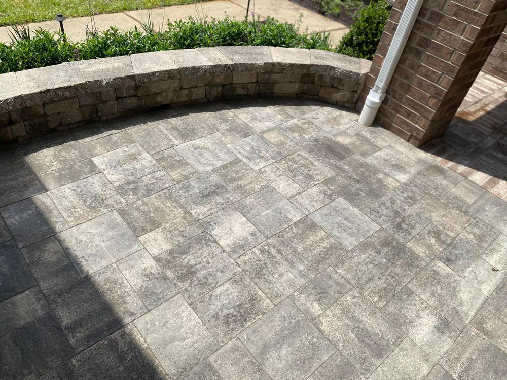 Hardscaping for Atlas Land Design in Creekside Park, TX