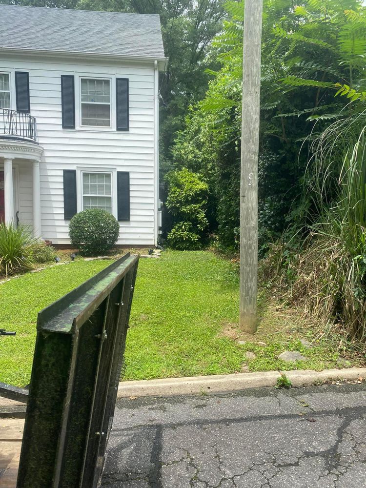 Mulching for America's Top Pick Lawn & Landscaping in Gastonia, NC