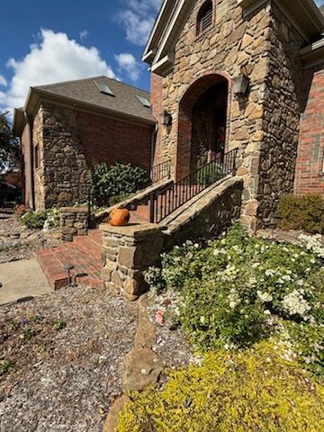 Handrails for Lake's Welding Service LLC in Conway, AR