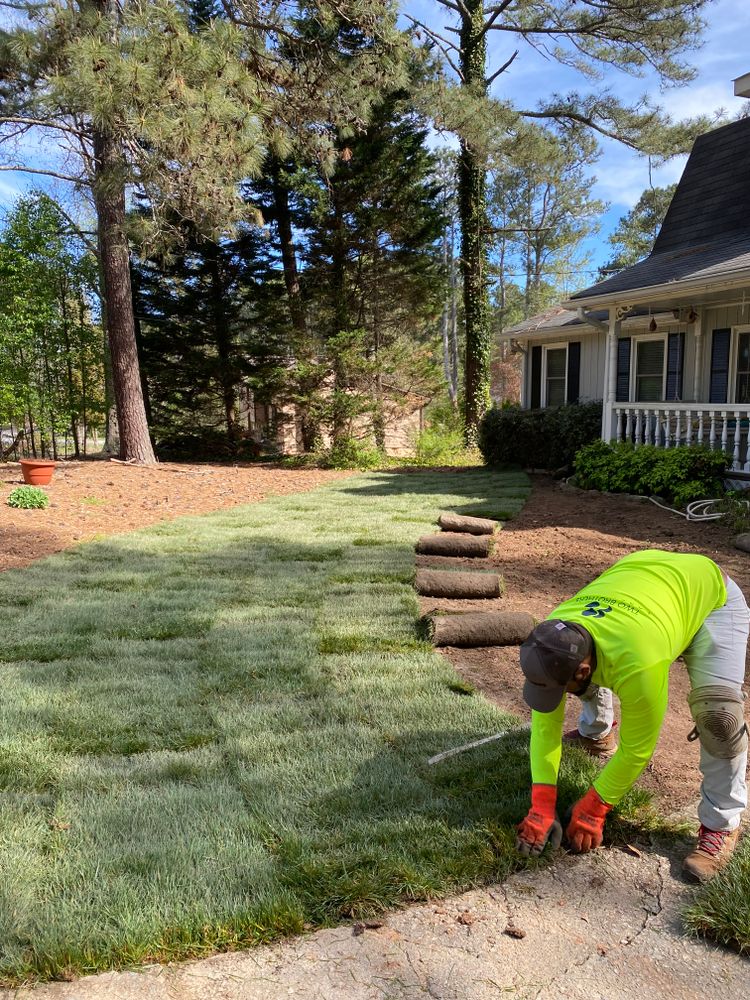 Fall Clean Up for Two Brothers Landscaping in Atlanta, Georgia