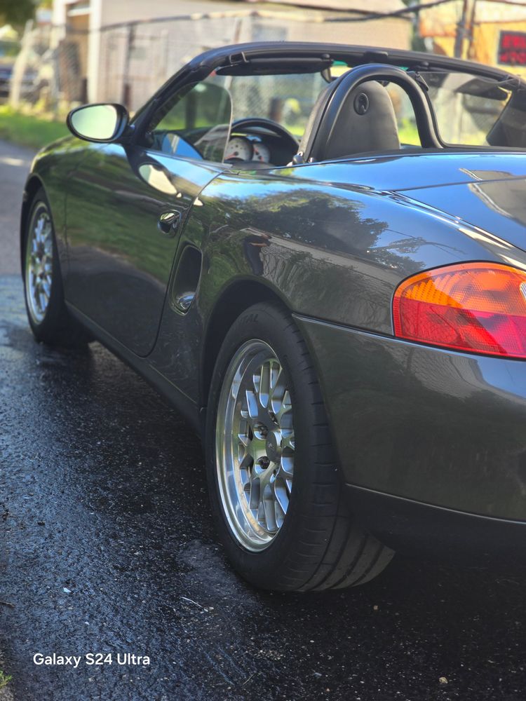 Hand Wash & Wax for Luxury Auto Detail in Peoria, IL