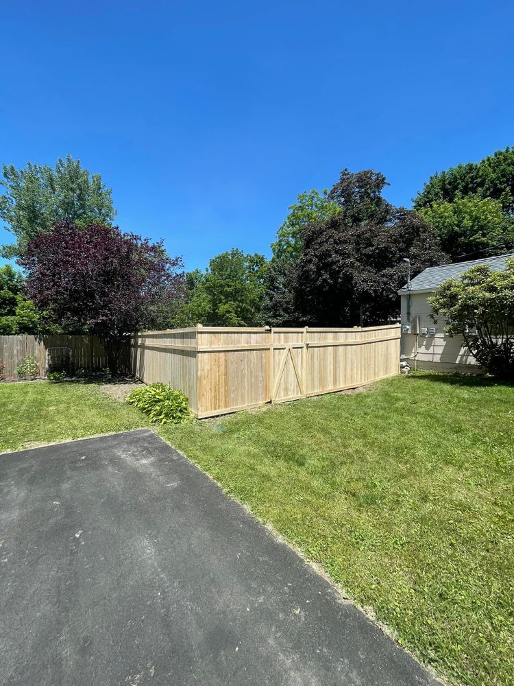 All Photos for Oakwood Fencing  in Hudson, NY 