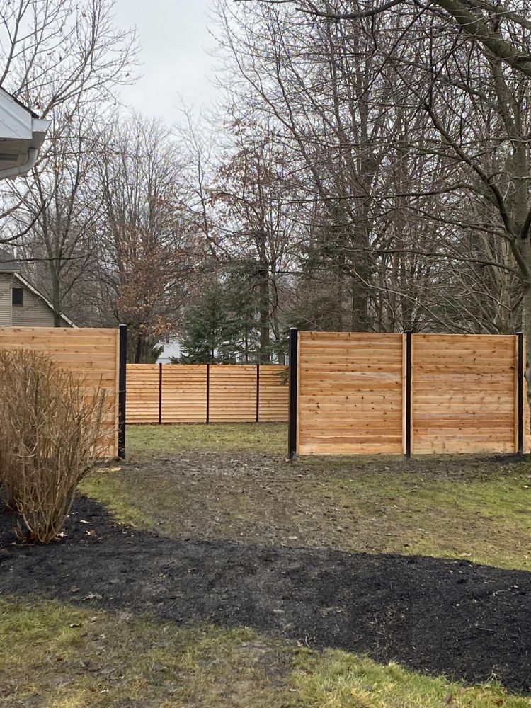 Wood fence for Castle Fence and Deck LLC in Medina, OH