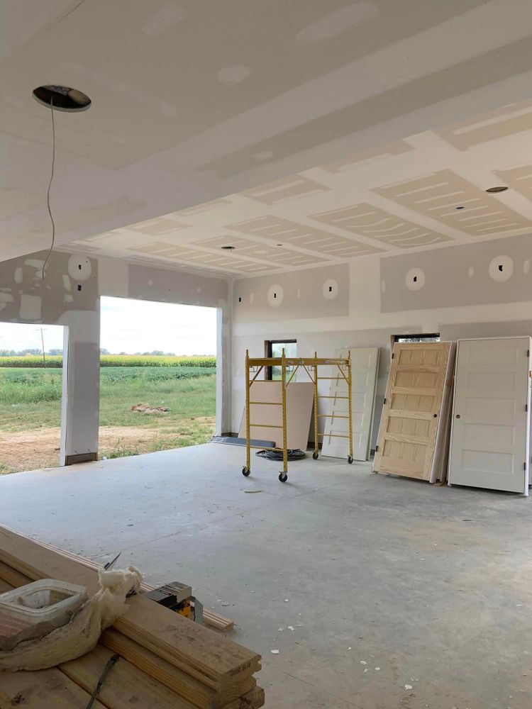 Transform your walls with our expert Drywall Finishing service, ensuring a seamless and polished look. Trust our skilled team to enhance your home's interior with precision and attention to detail. for Owen Drywall in Brighton, TN