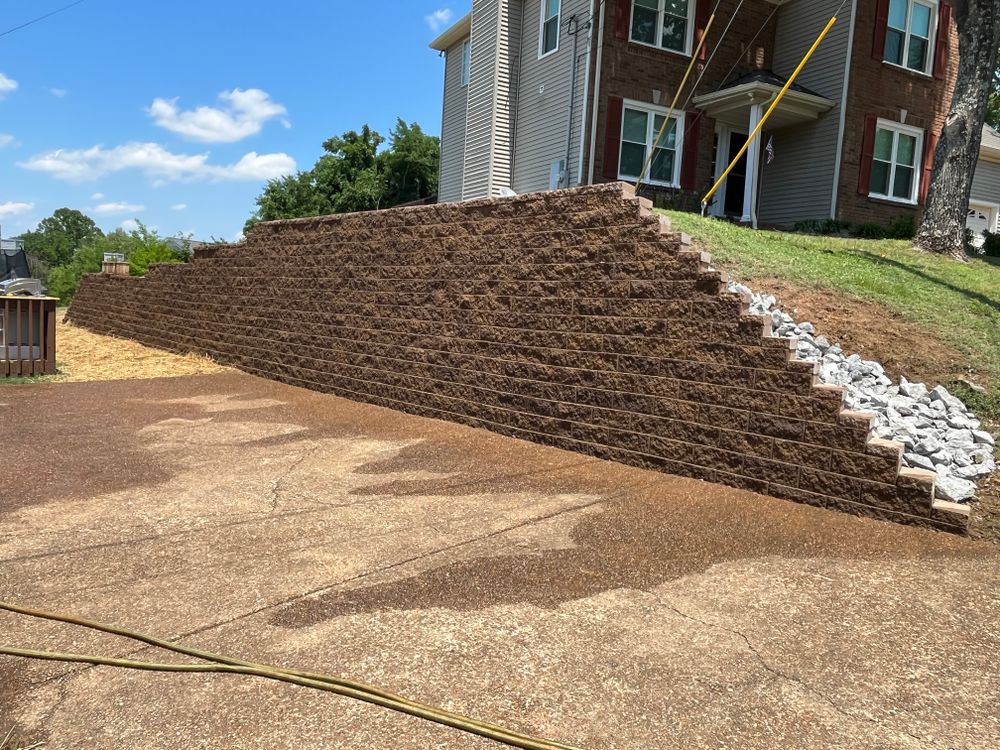 All Photos for Real Deal Lawn Care in Goodlettsville, TN