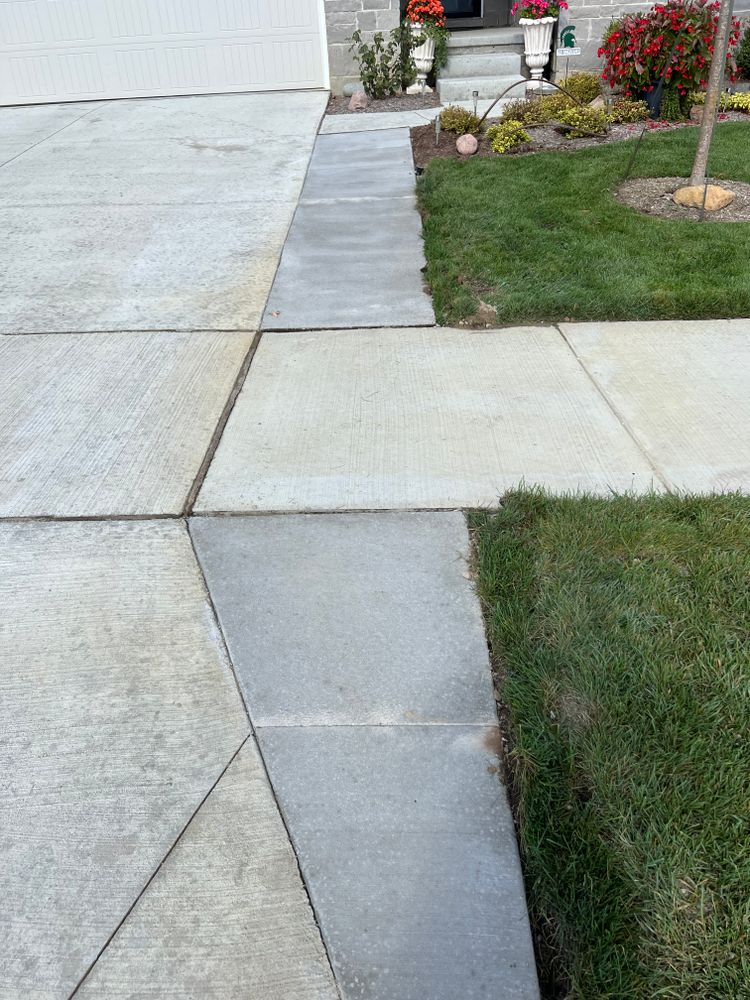 Driveway ribbons/ Add Ons for Ibarra Concrete Services LLC in Detroit, MI