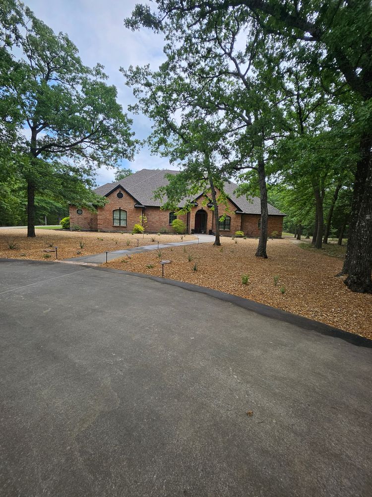 All Photos for Ornelas Lawn Service in Lone Oak, Texas