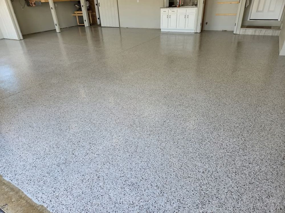 Epoxy-polyaspartic for Custom Concrete Enterprises in Springfield, IL