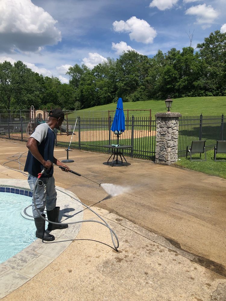 Power Washing for Clear Choice Services, LLC in Nashville, Tennessee